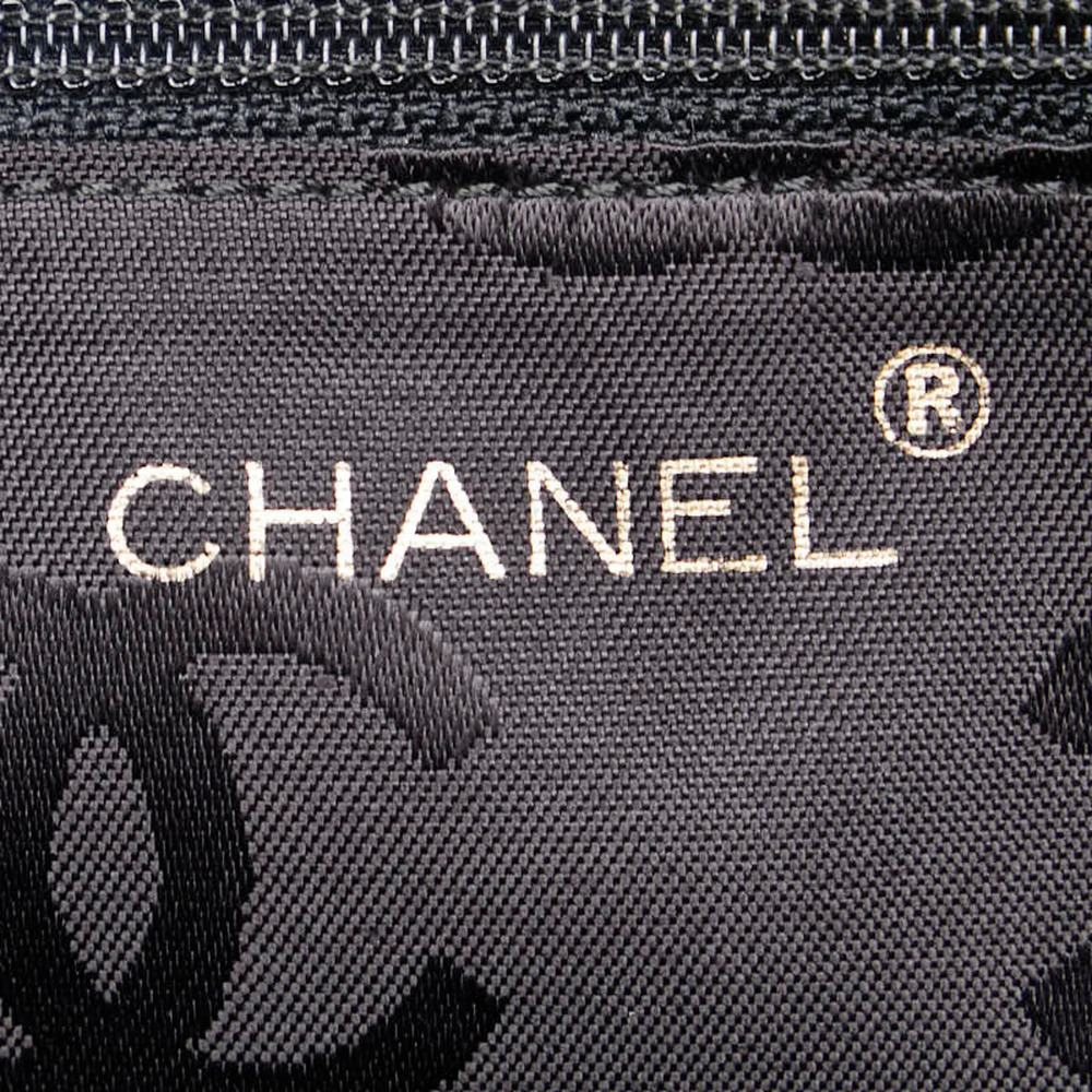 CHANEL Black Leather Logo Shoulder Bag - Picture 5 of 8
